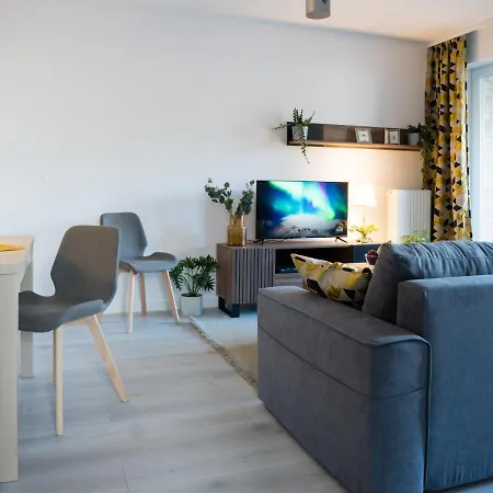 Apartament Sloneczny Kamienica Grochow With Free Parking Warszawa Zewnętrze zdjęcie
